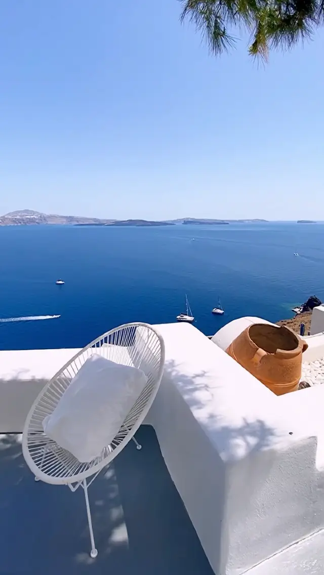 Relaxing Views to Soothe Your Soul: Visit Pina Caldera Residence