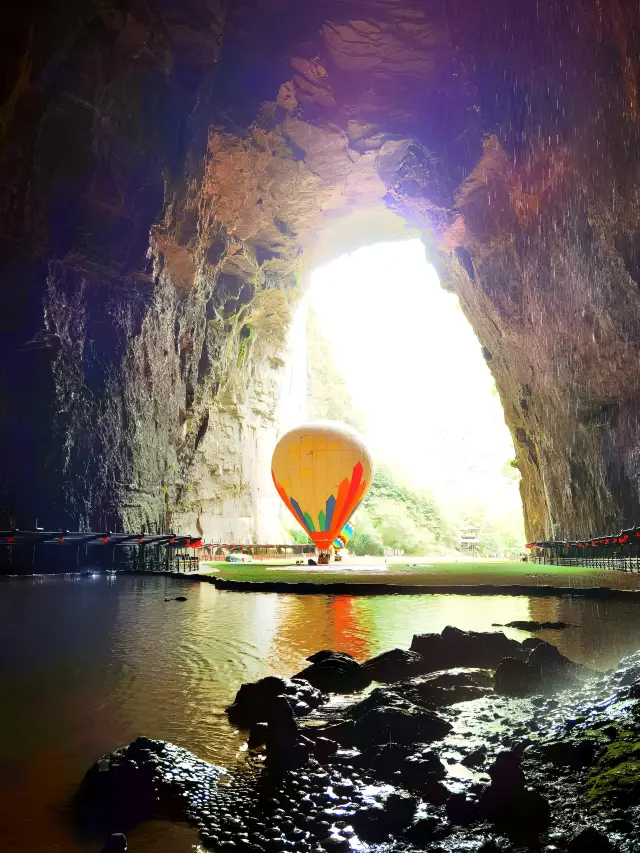 Enshi Tourism | Tenglong Cave is a must-see