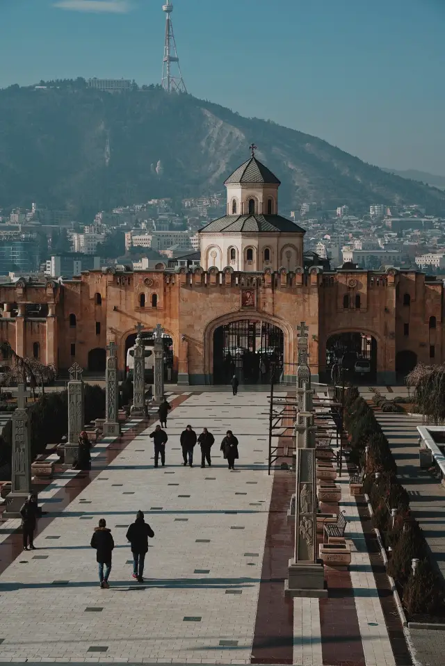 Tbilisi citywalk｜A landmark church not to be missed