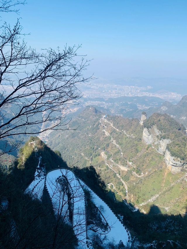 千萬不要在降雪後來天門山國家森林公園!