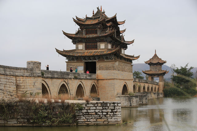 建水十七孔橋，鎮鎖雙龍收禍水