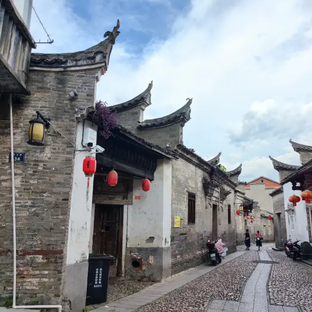 Zao'er Lane, experience the ancient charm of Ganzhou