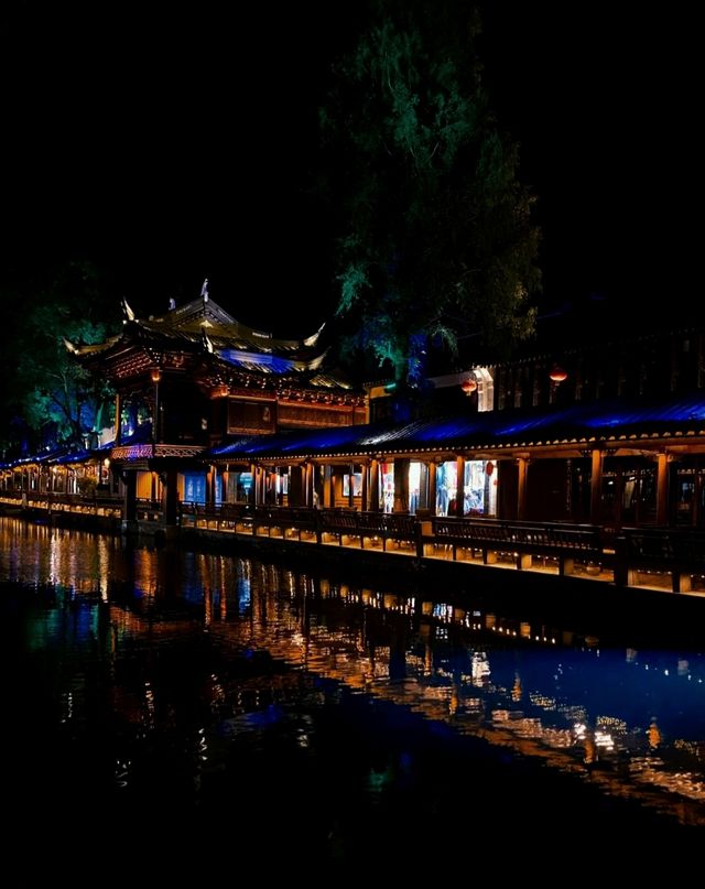 周庄燈會||今年中秋去哪玩～江南水鄉的浪漫在詩意的夜晚～