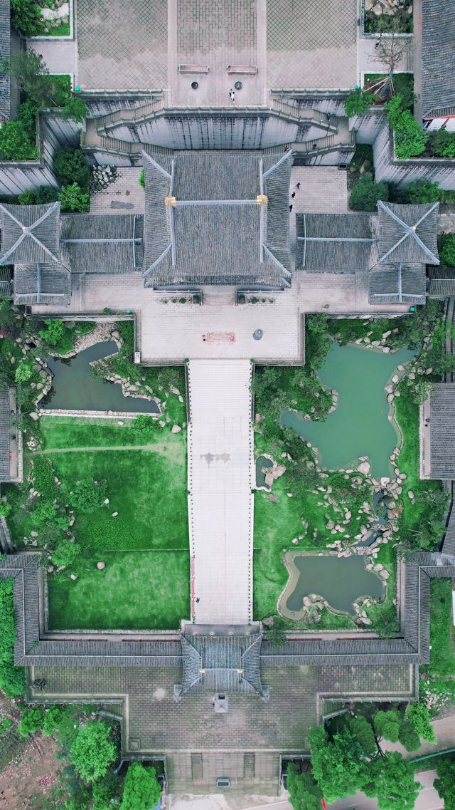 週末逃離城市喧囂，綿竹吉祥寺等你發現古老神秘之美！