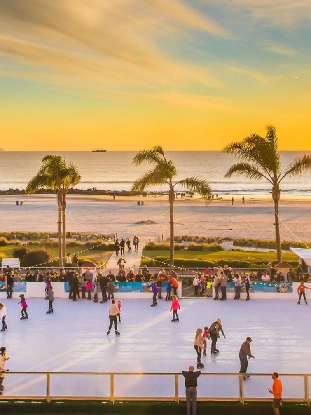 🌴🛏️ Coronado's Coastal Charm: Beachside Bliss & Luxury 🌊