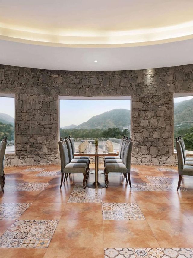 🌟 Kumbhalgarh Stay Bliss: Top Hotel Pick! 🏰✨