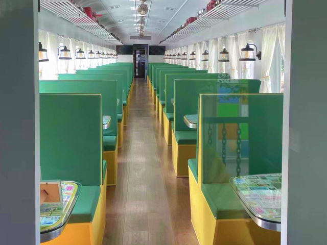 以火車為主題的植物園，新奇有趣