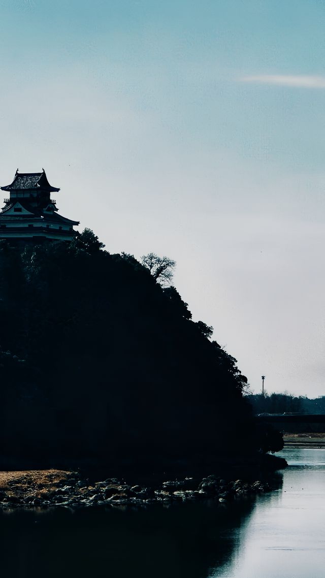 最潮既係呢個戴住墨鏡嘅大佛啦,佢真係戴住墨鏡呀...