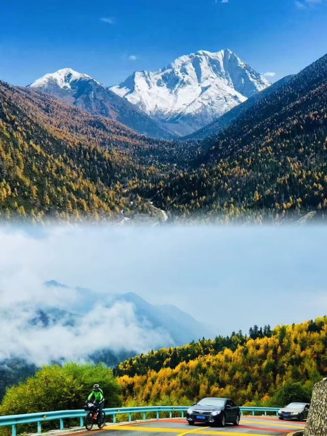 躺在床上就可以看到雪山。