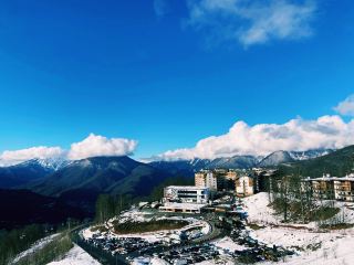 Sochi Ski Trip | Rosa Khutor Alpine Resort Guide: Endless Winter Fun
