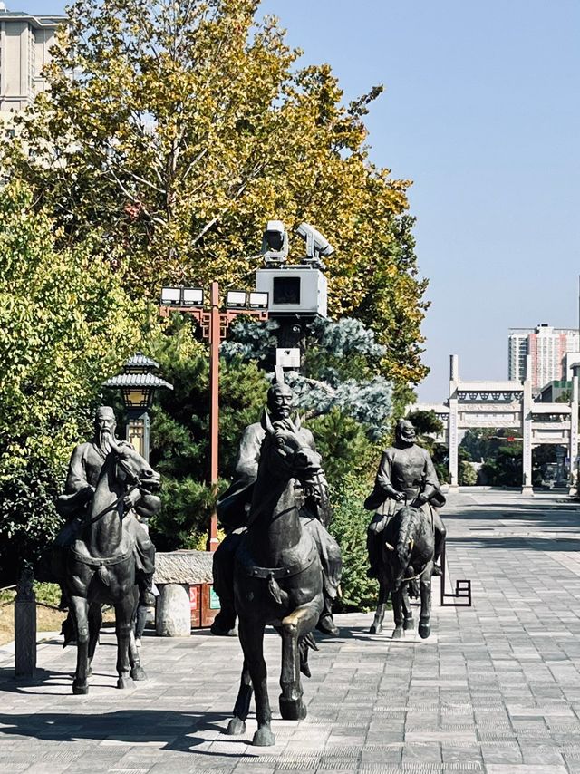 南陽武侯祠旅遊攻略。