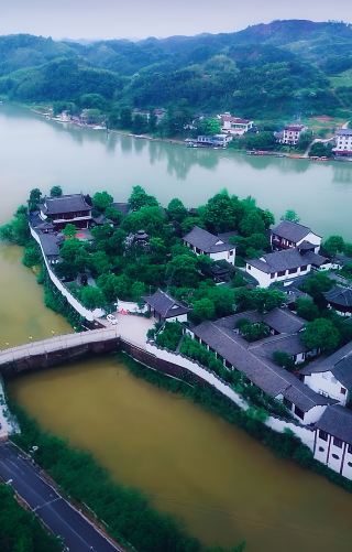 Anling Academy, once as famous as Yuelu Academy, is known as the No. 1 academy in southern Hunan. 