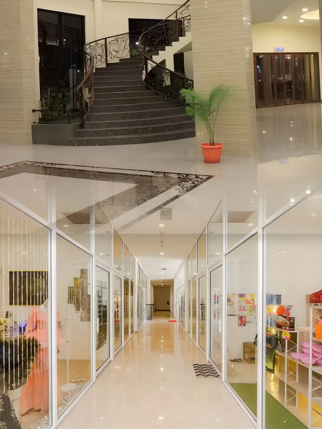 來山打根不得不去的寶藏酒店之一：山打根利文斯頓酒店。