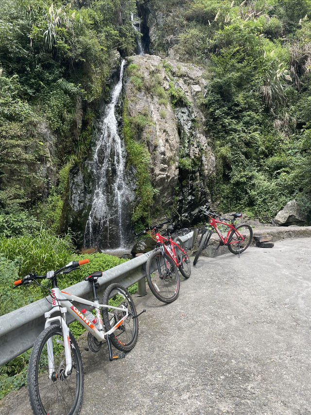 余姚陽明溫泉山莊—冬日泡湯，夏日採摘