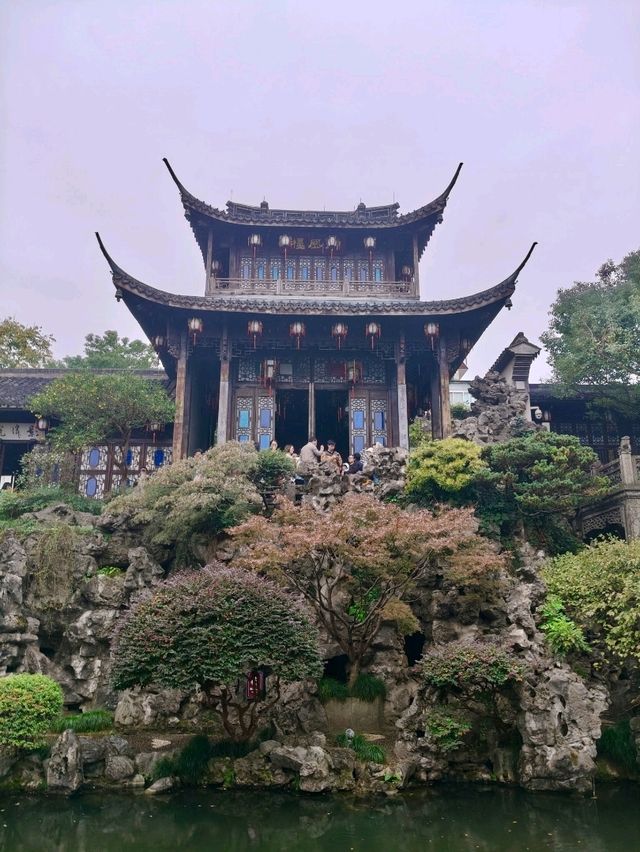 Hu Xueyan’s Residence: A Glimpse into Hangzhou’s Past 🏯