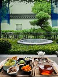 一不小心住到成都園林酒店天花板