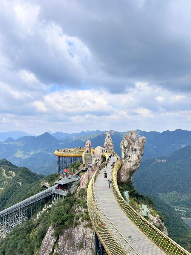 杭州馬嶺天觀景區｜捧在手上的大橋，你見過嗎