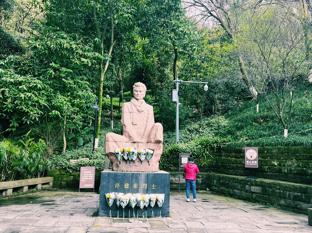 重慶市沙坪壩區著名景點：白公館舊址，適合拍照打卡、週末閒暇度假地！ 