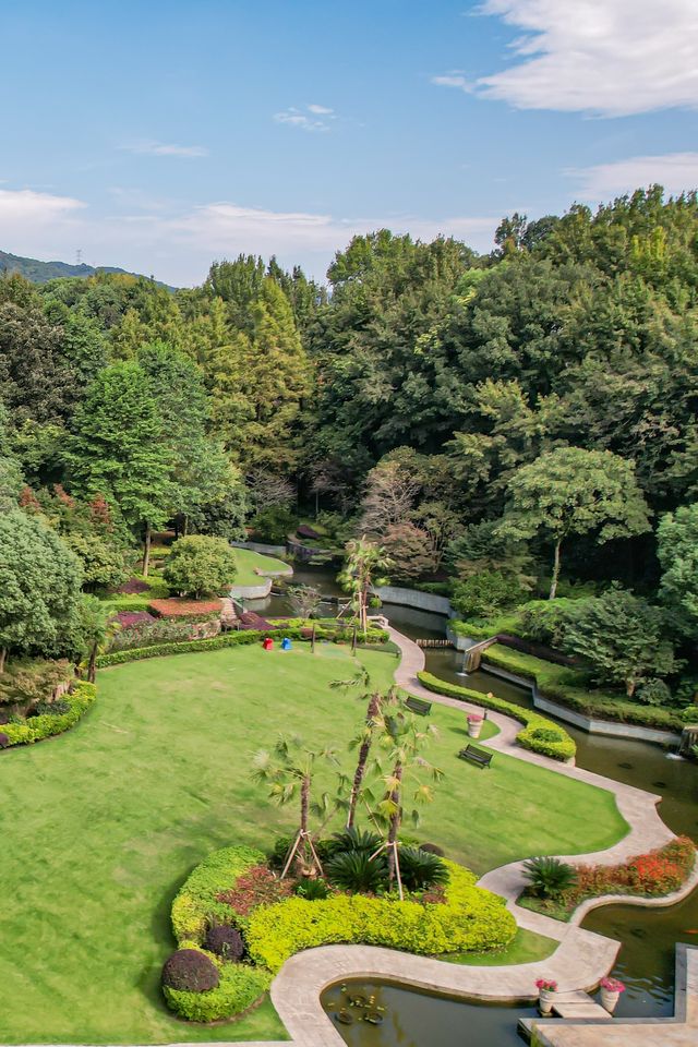 綠蔭深處藏英倫，杭州玫瑰園沉浸式度假指南