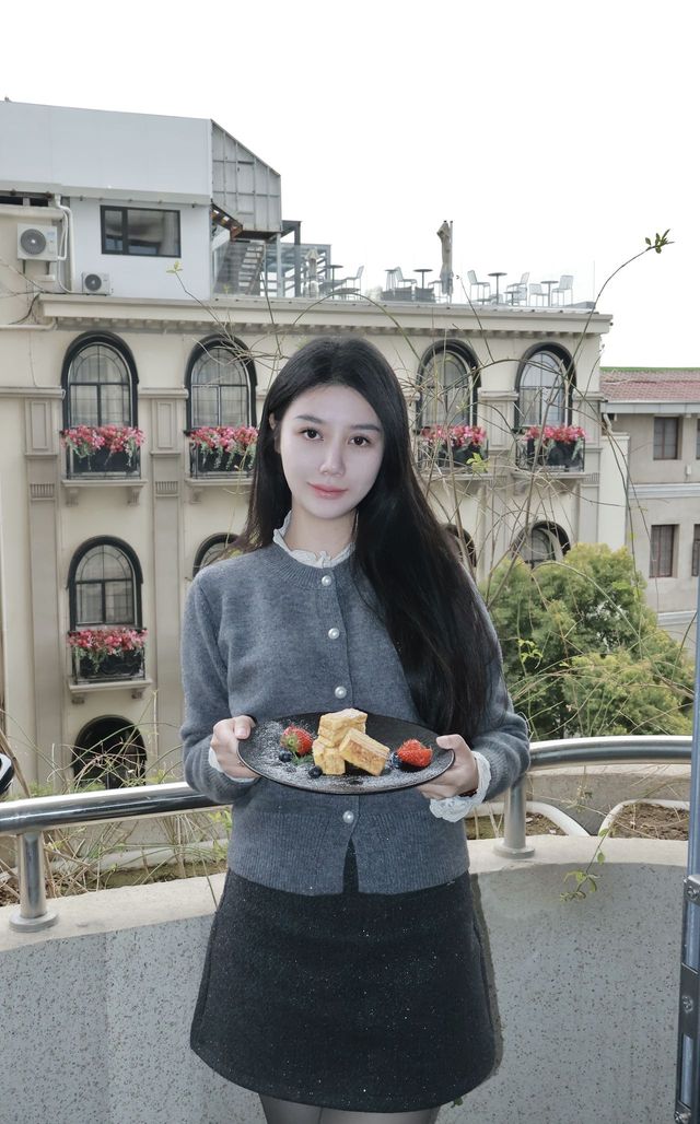 又到咗一年一度嘅武漢櫻花季啦！