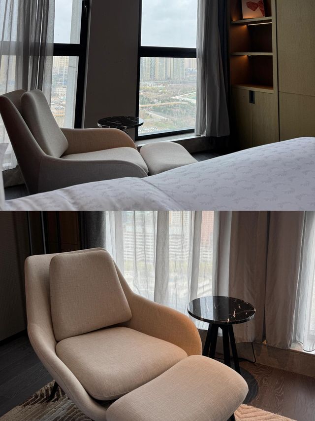 學生黨都可以入住嘅酒店，真係唔簡單。