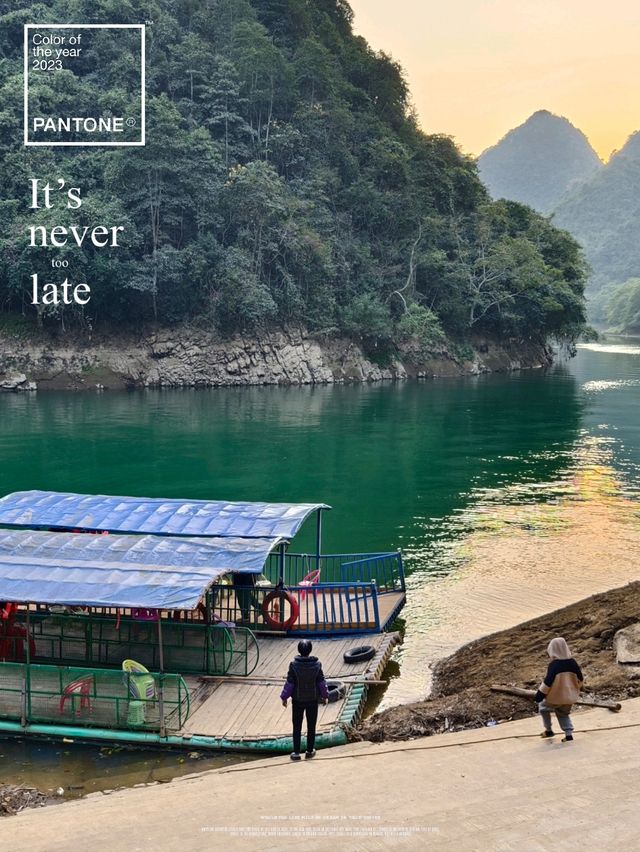 廣西野生景點黑水河