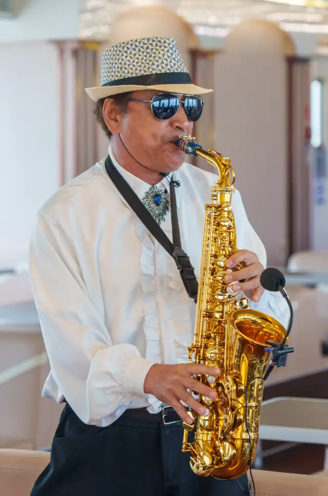 嚟珠海旅遊，又點可以唔睇港珠澳大橋呢？