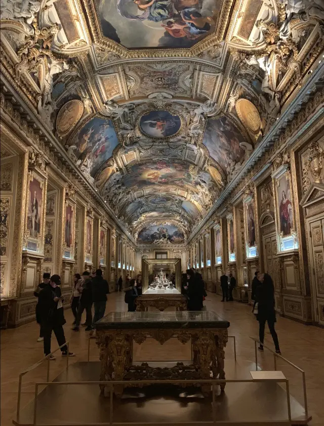 France | "The Louvre itself is the birthplace of art!"