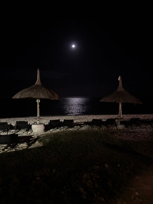 Returning Home: Sugar Beach Experience
