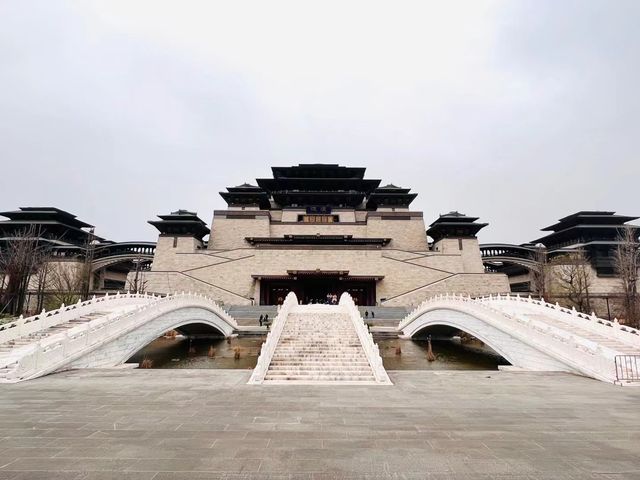 穿越千年,探秘漢中興漢勝境,開啟一場沉浸式漢風奇幻之旅! 穿越千年,探秘漢中興漢勝境,開啟一場沉浸式漢風奇幻之旅!