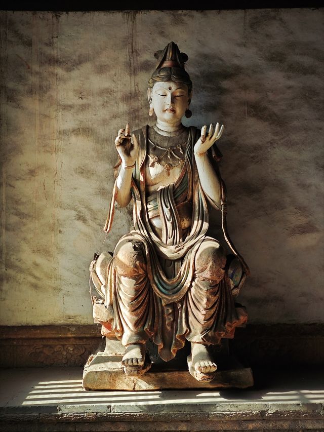 山西｜長子法興寺宋塑絕美菩薩像