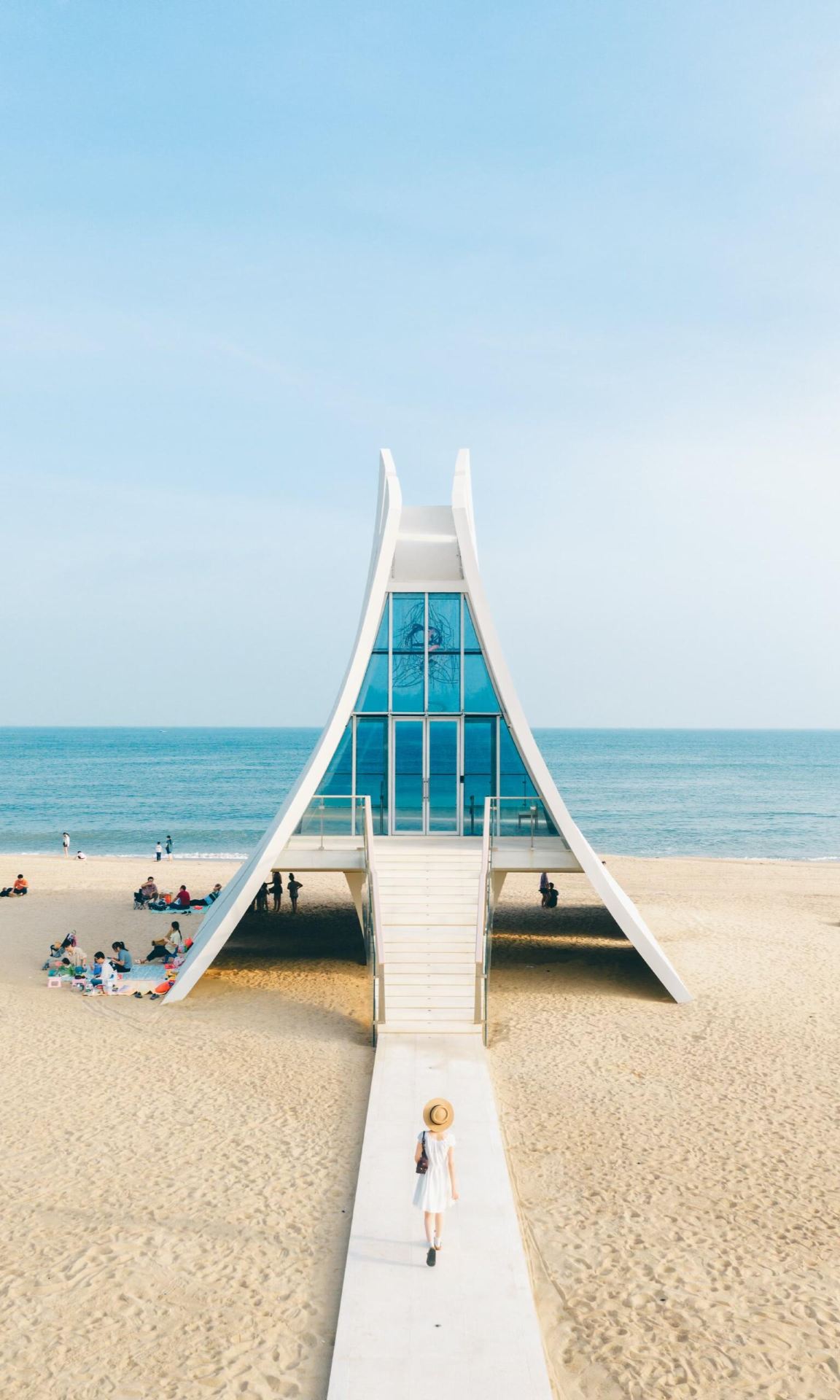 Nếu đến Sán Đầu, đừng bỏ lỡ Aranya bên bờ biển.
