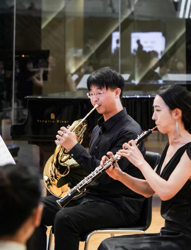 在音樂博物館裡穿越權遊大陸