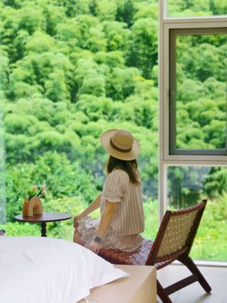 Stay in the same Sahara-style guesthouse in Hangzhou! Lie back and breathe deeply for a truly refreshing experience