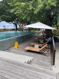 Beautiful Resort with Potential for Improvement