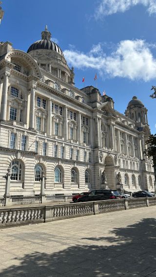 Liverpool's Docks: A Cultural and Scenic Gem