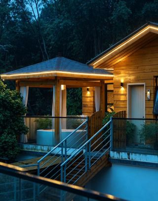 A Serene Retreat in a Private Hot Spring Cabin