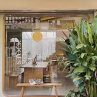 STOCKROOM CAFE