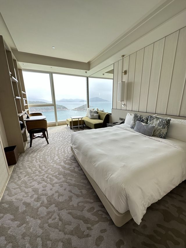 香港富麗敦海洋公園酒店-16樓最高樓層西翼尊貴海景大床房～