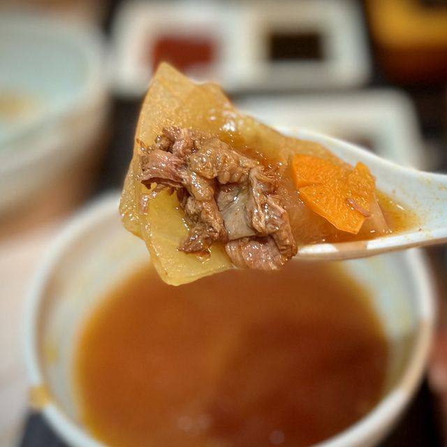 📍香港灣仔｜牛極 · 平民價鐵板燒香氣爆登🔥 仲有日式點餐機！