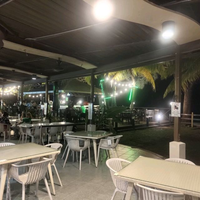 Enjoy Your Meal while Enjoying the View