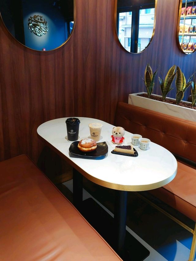 尖沙咀｜Marouf Coffee｜墨綠色品咖啡店