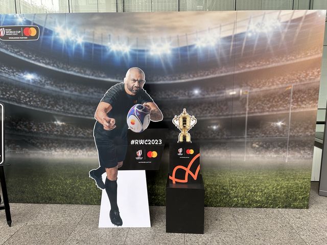 東京・丸の内。ラグビーワールドカップ2023『ONE TEAM CITY Marunouchi』で街がラグビー一色に。