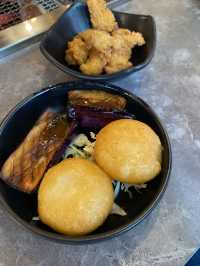 日本居酒屋風格的熊本燒肉火鍋店