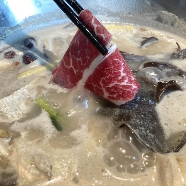 來訪人間仙境桃花源——無老鍋