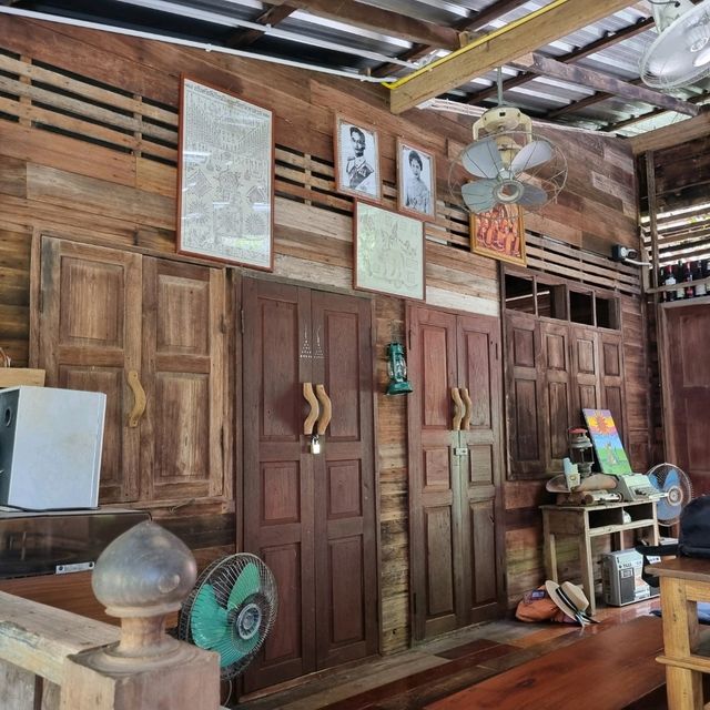 Una Cafe @แพร่