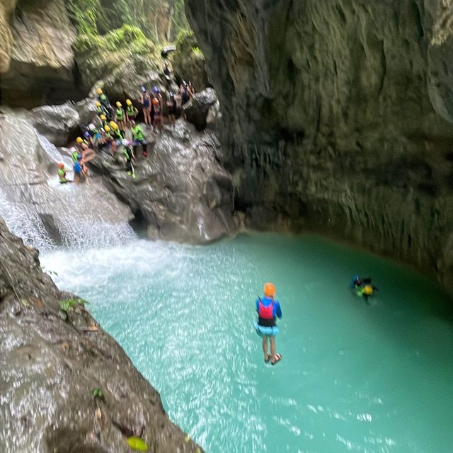 Cebu Philippines Kawasan Falls 