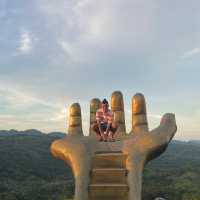 Giant Hand, Amazing Cebu flower garden 