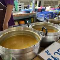 ขนมจีนหน้าศาลเจ้า ของอร่อยพังงา 