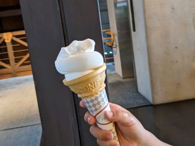 【北海道、最高に楽しい公園】ソフトクリームがめちゃ美味しい